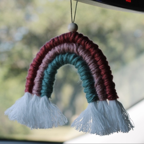 R A I N B O W - Picture 4 of 4